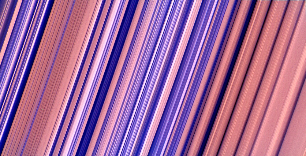 Colorful_Structure_at_Fine_Scales2.jpg